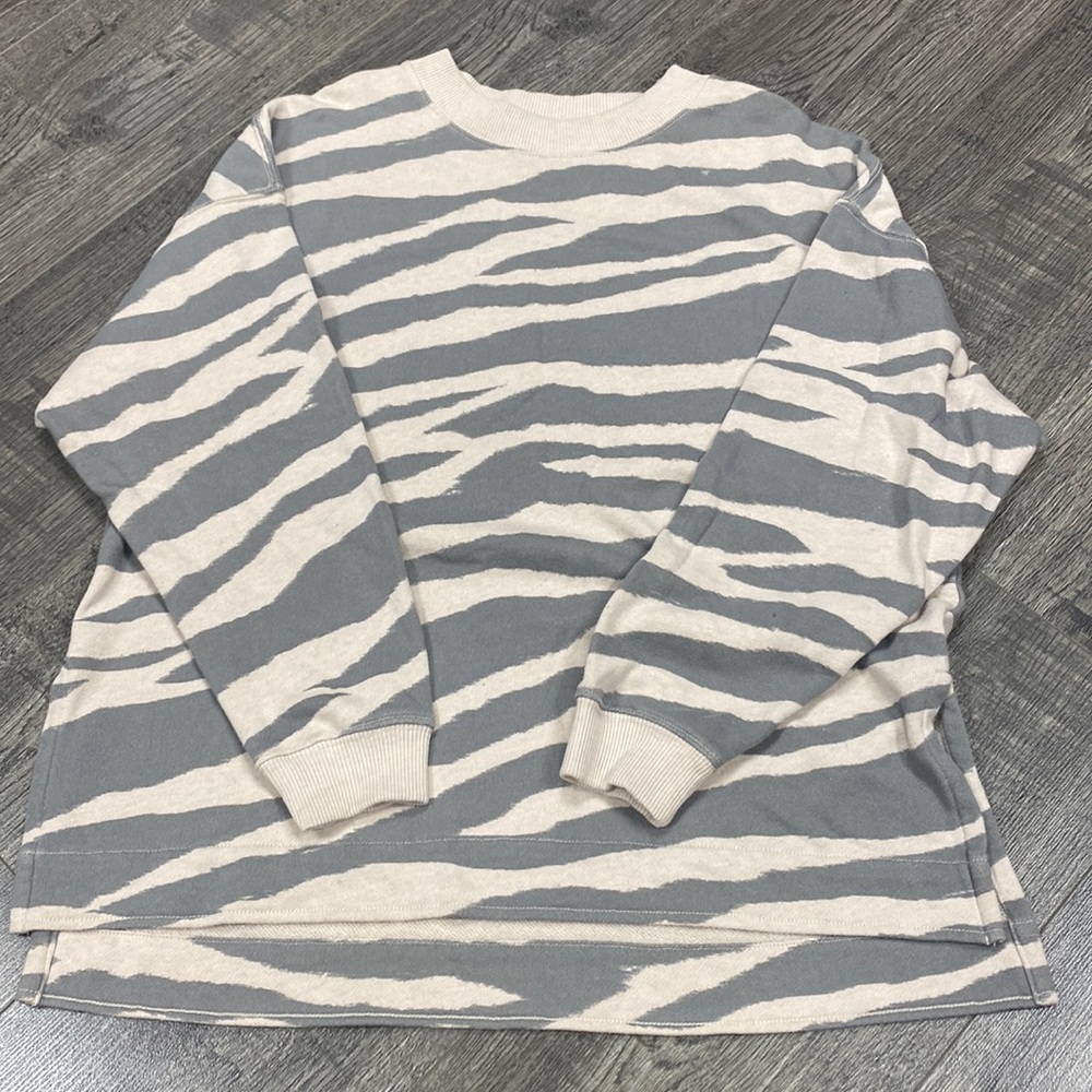 American Eagle zebra sweater